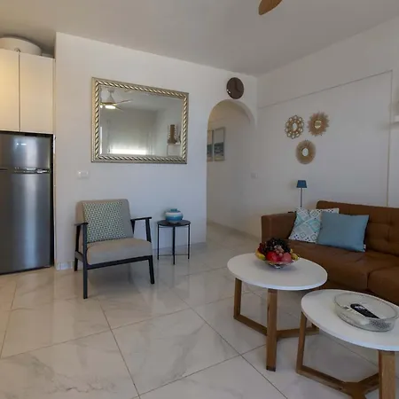 Costa Caleta 1 - Two Bed Apartment